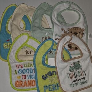 Baby Bibs "Grandma" Theme - 7